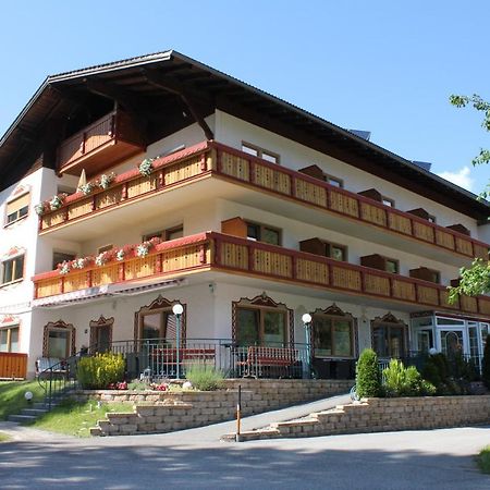 Hotel Garni Waldhof - Wohlfuehlen Am Lech Stanzach Bagian luar foto