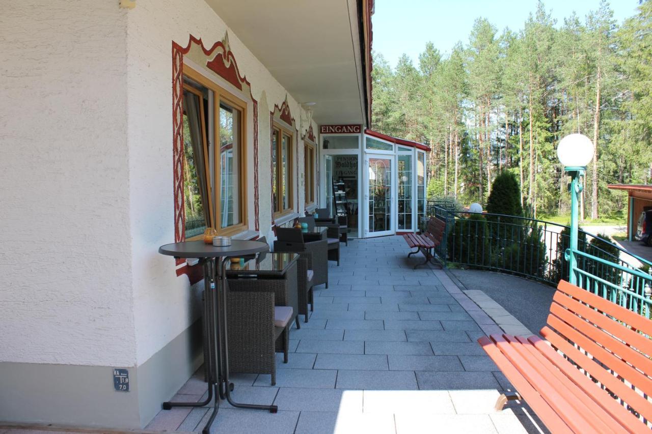 Hotel Garni Waldhof - Wohlfuehlen Am Lech Stanzach Bagian luar foto
